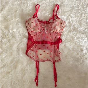 NWOT Victoria’s Secret Hearts Lingerie